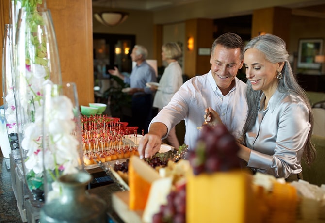 appetizers lounge at boca west